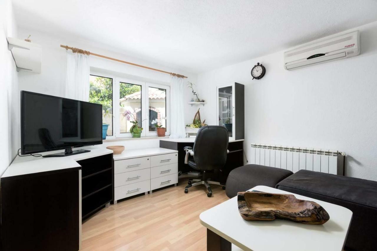 Apartmani Vinko Tribunj-Sovlje Tribunj (Sibenik-Knin) Exterior foto