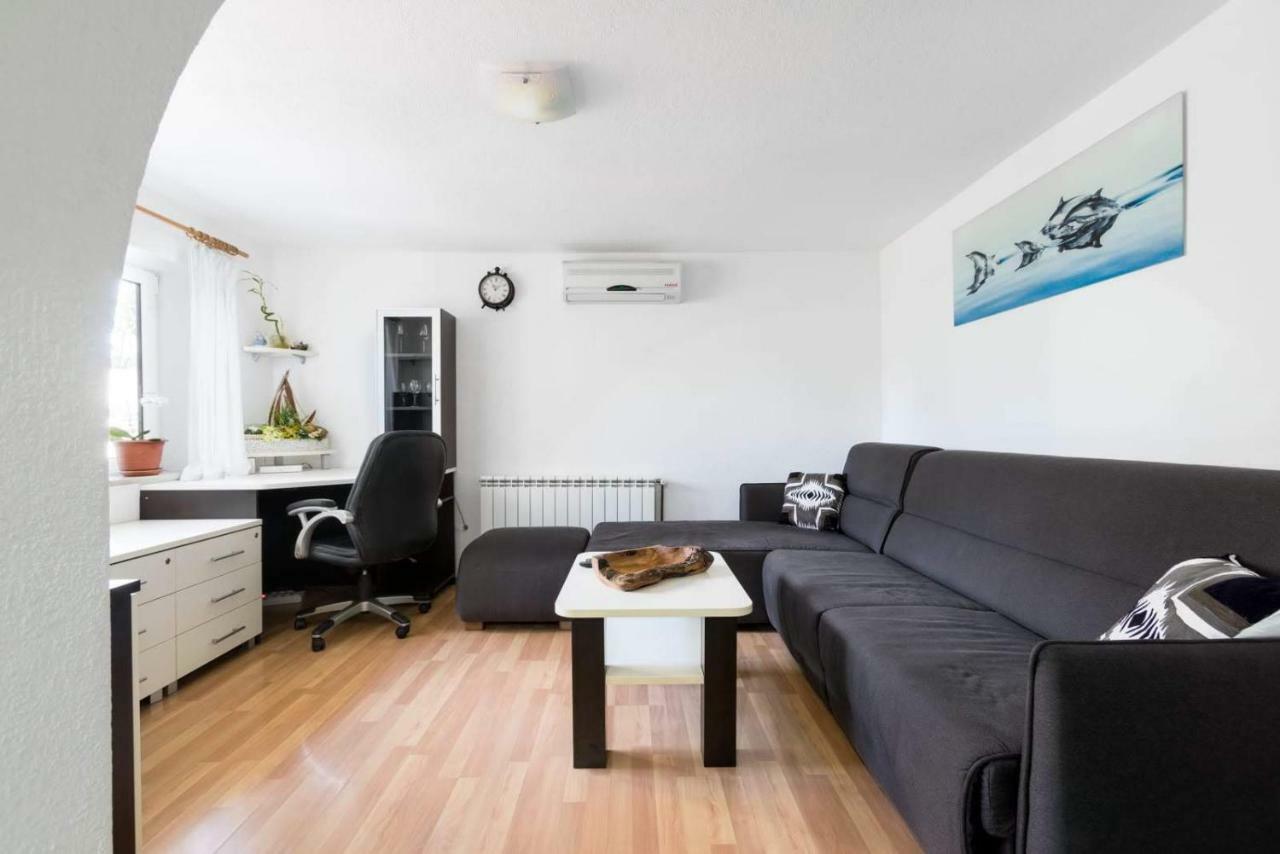 Apartmani Vinko Tribunj-Sovlje Tribunj (Sibenik-Knin) Exterior foto