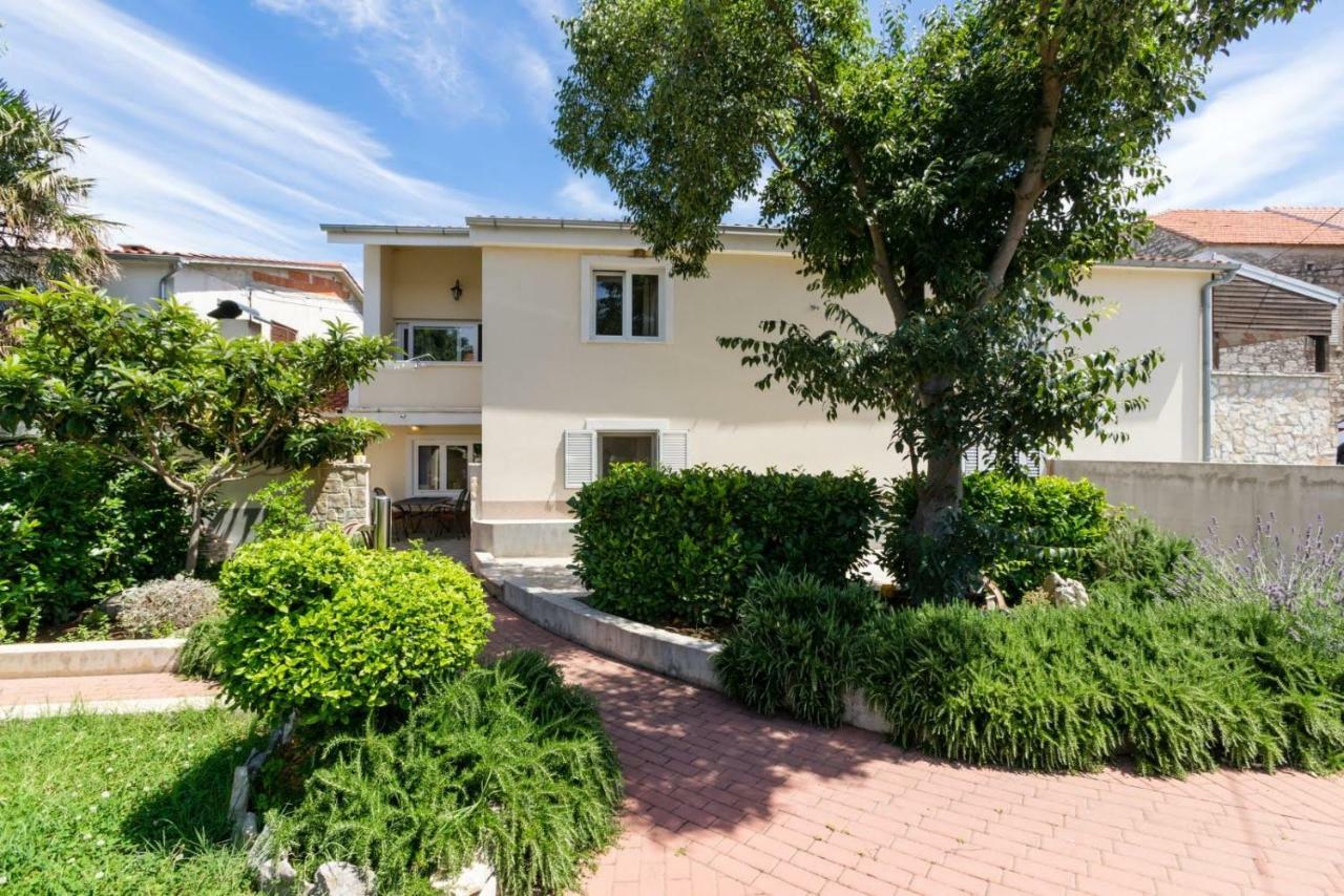 Apartmani Vinko Tribunj-Sovlje Tribunj (Sibenik-Knin) Exterior foto
