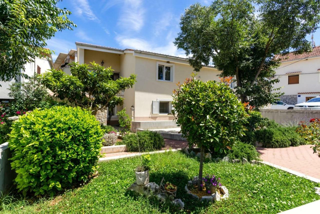 Apartmani Vinko Tribunj-Sovlje Tribunj (Sibenik-Knin) Exterior foto